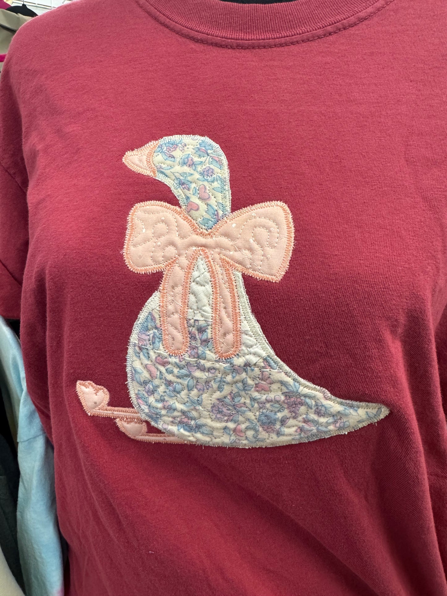Comfort Colors Goose Appliqué Shirt